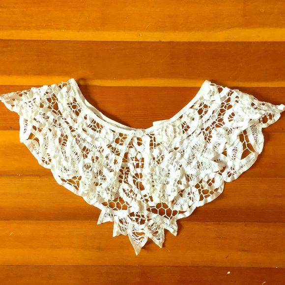 April Cornell Accessories - Cornell Trading Lace Collar